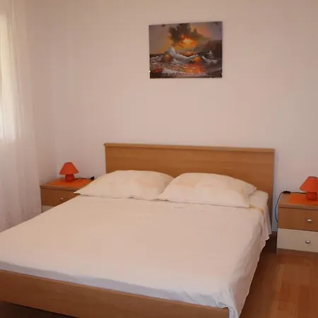 Appartement Luka *