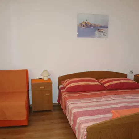Luka Appartement *