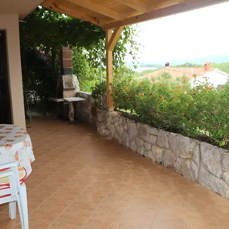 Luka Appartement *